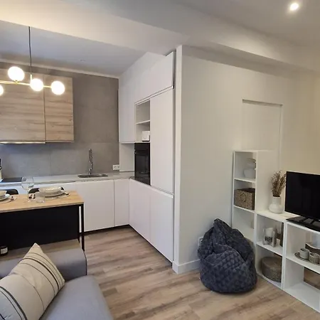 5 Dragos Apartment