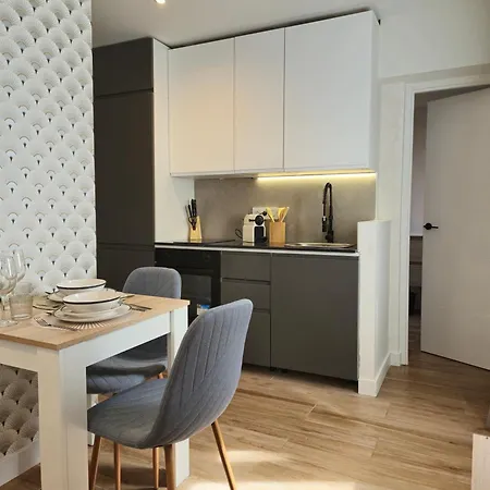 5 Dragos Appartamento